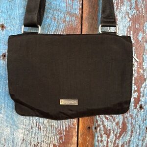 BAGGALLINI Black Crossbody Bag Triple Layer Zipper Purse Flap Travel Organizer